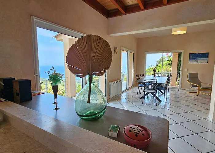 Sari- Vue Mer- Climatisation *